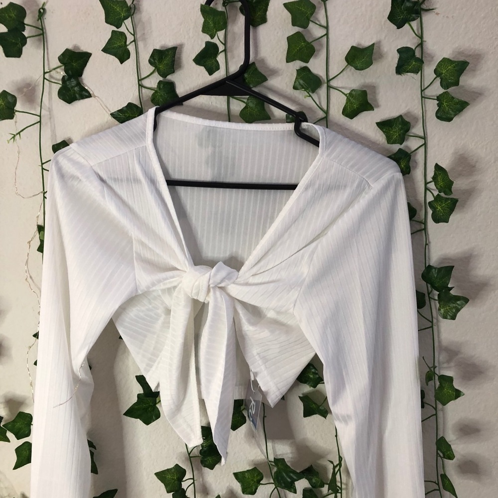clothes - Picture 13 of 16